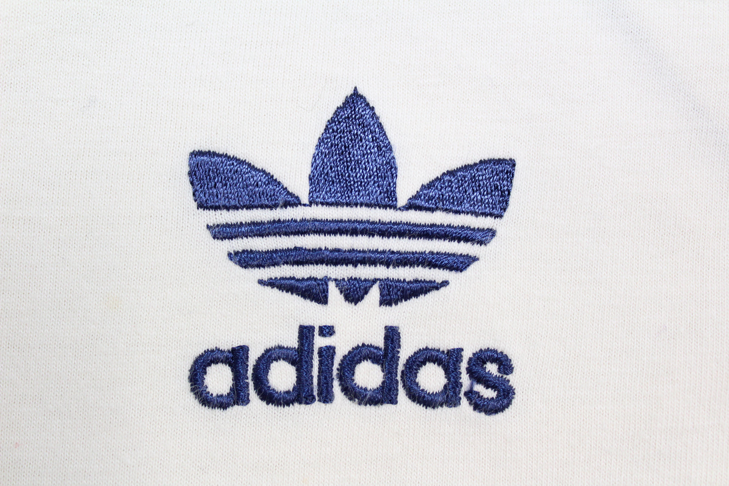 ADIDAS 90'S VINTAGE EUROPA T-SHIRT MEDIUM