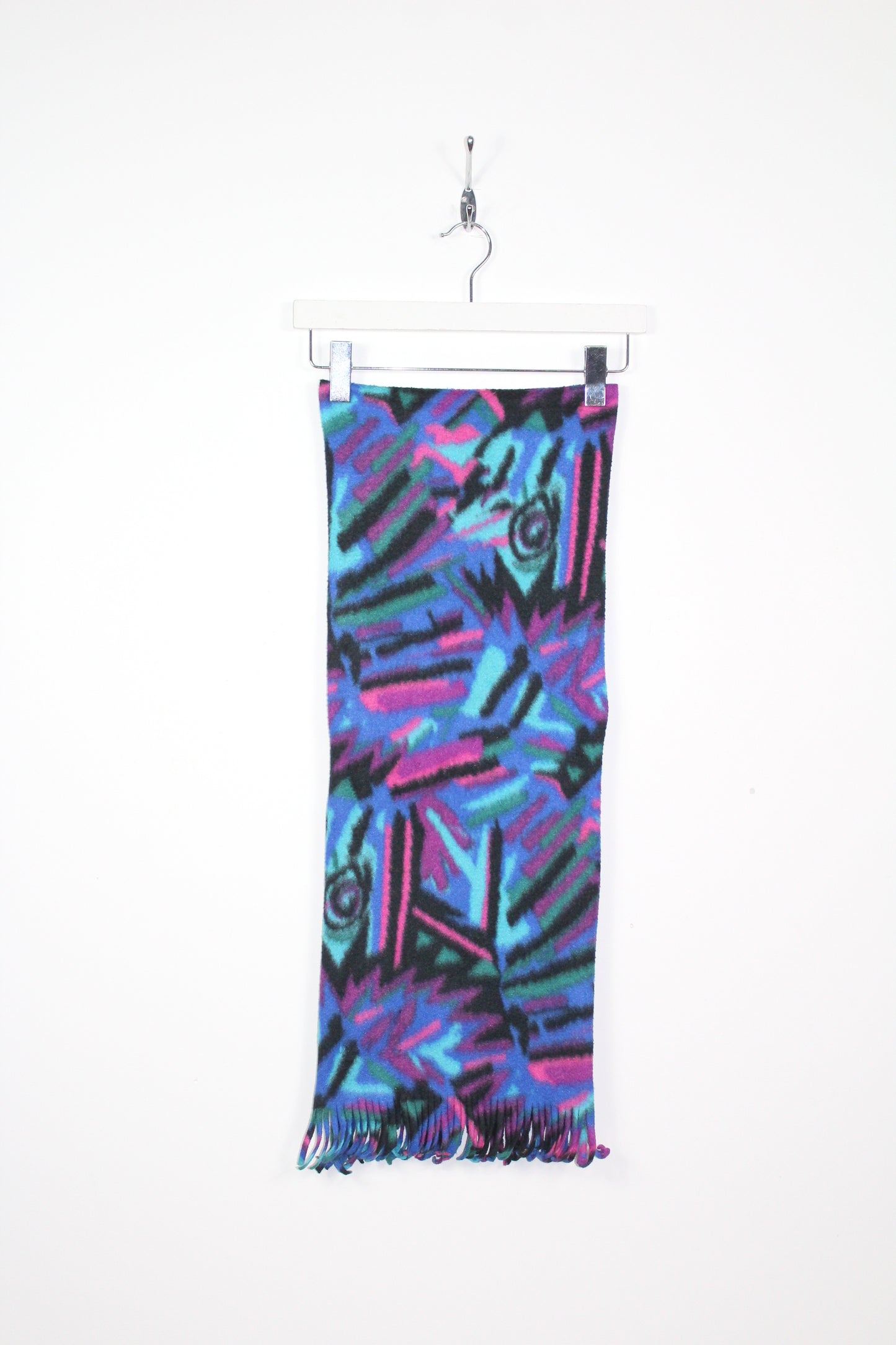 FILA 90'S VINTAGE ABSTRACT PATTERN SCARF