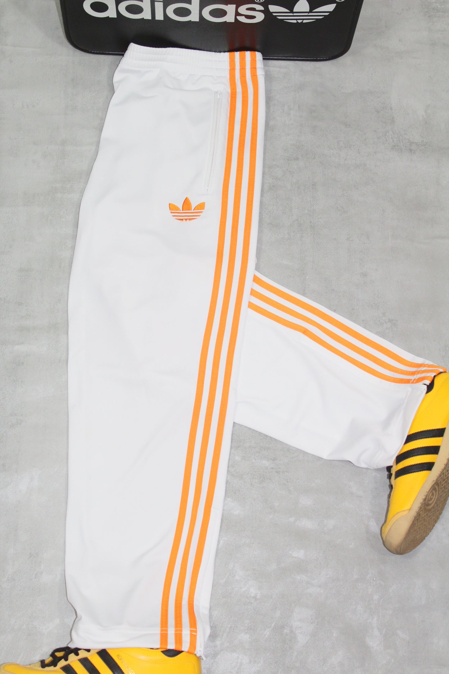 ADIDAS ORIGINALS ADICOLOR FIREBIRD TRACKSUIT BOTTOMS MEDIUM