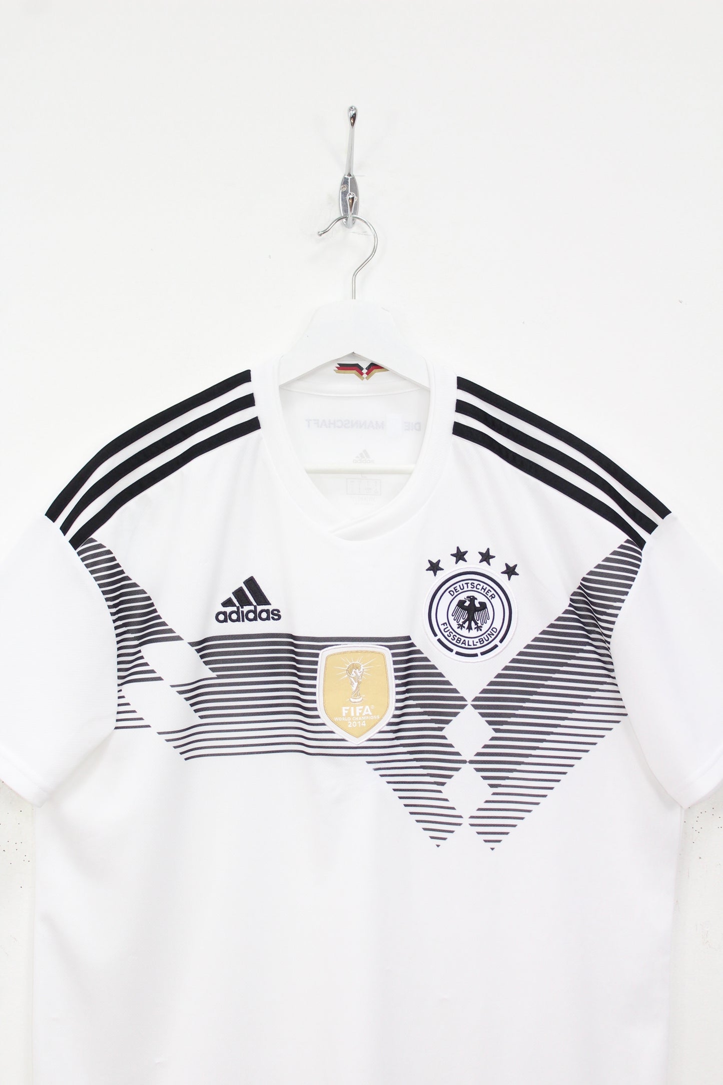 GERMANY WORLD CUP 2018 ADIDAS HOME FOOTBALL SHIRT LARGE