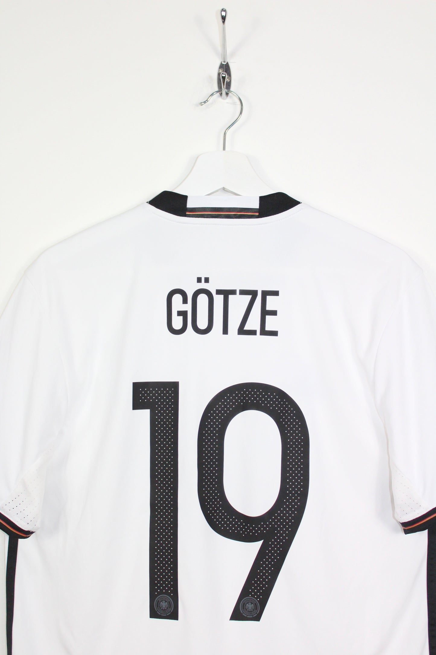 GERMANY 2015-16 ADIDAS HOME FOOTBALL SHIRT GOTZE #19 MEDIUM