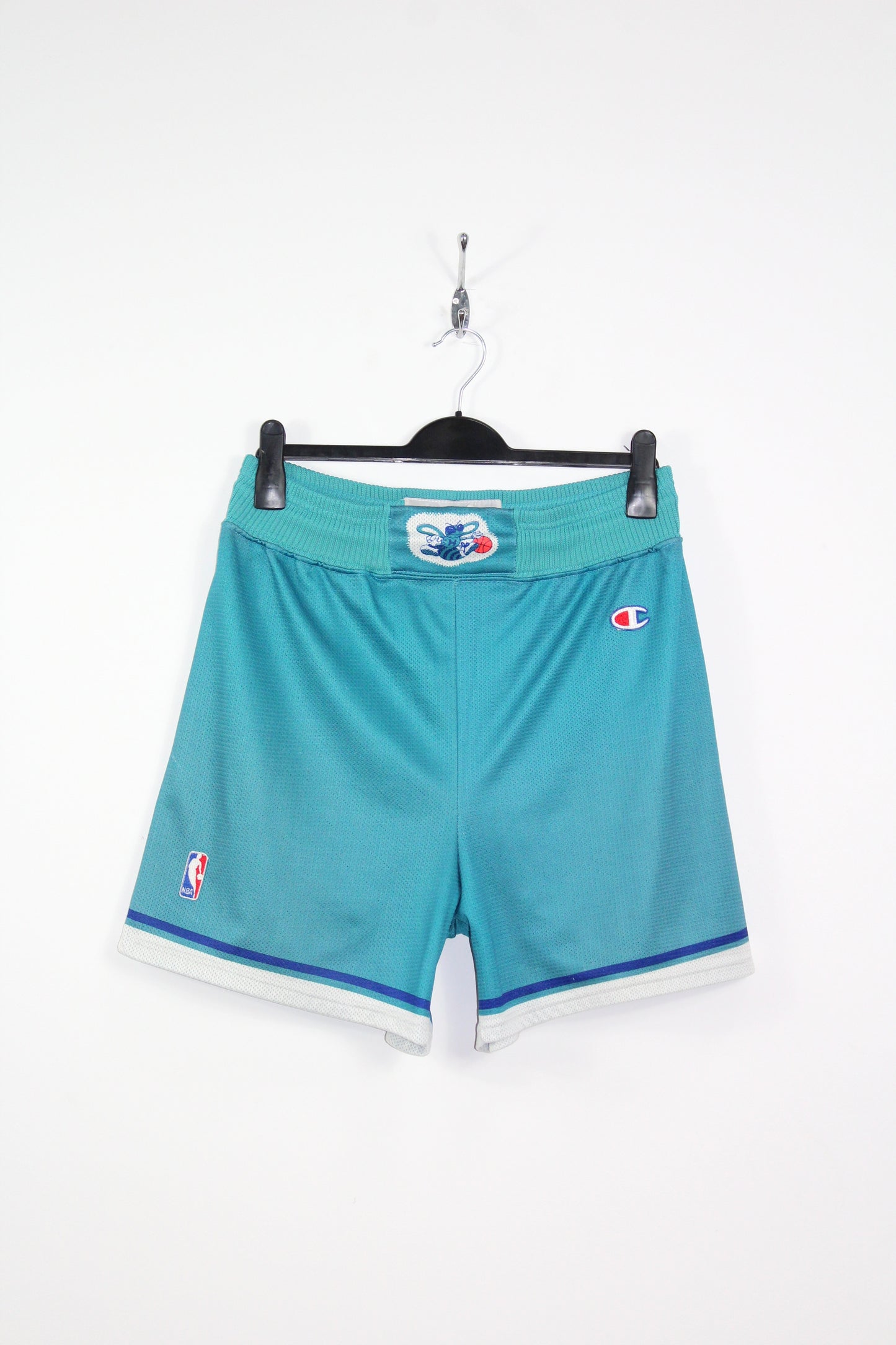 VINTAGE CHARLOTTE HORNETS CHAMPION 1992 NBA SHORTS MEDIUM