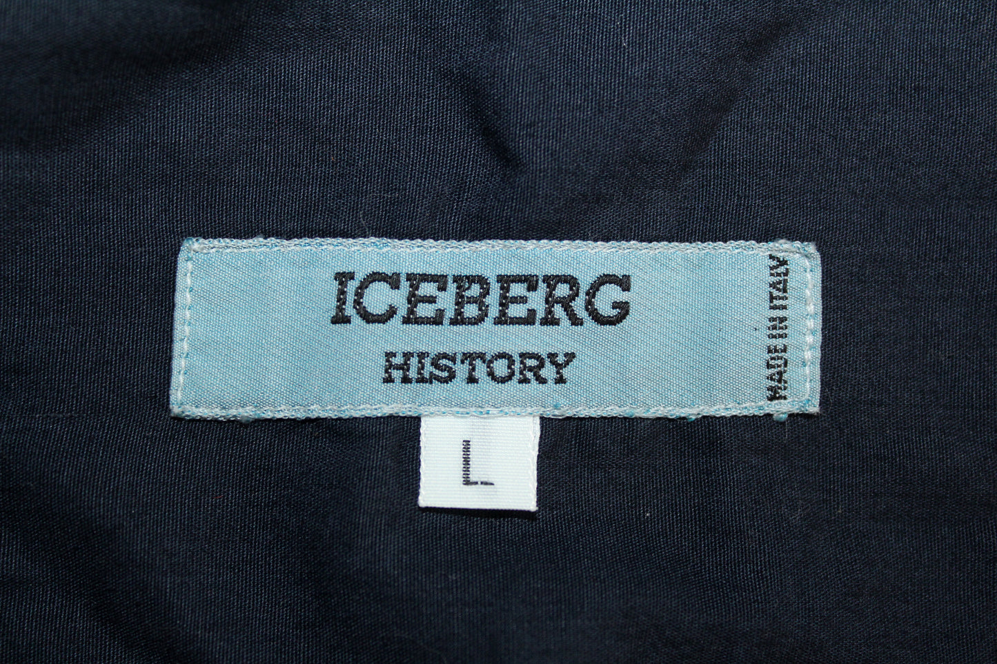 ICEBERG HISTORY x DISNEY 90'S VINTAGE DONALD DUCK SCENE BUTTON UP SHIRT LARGE