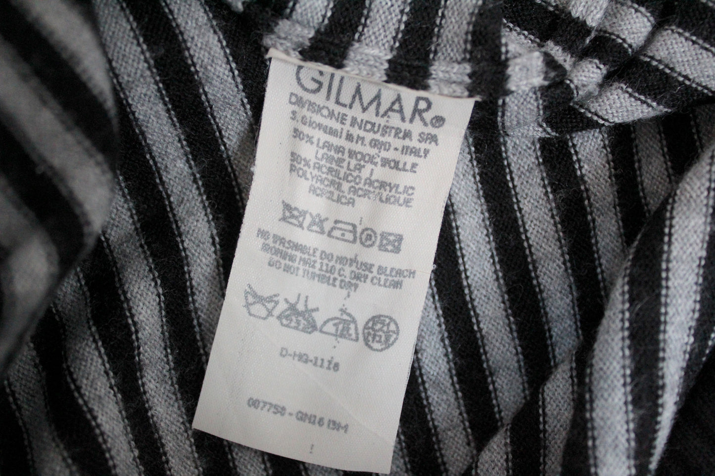 ICEBERG 90'S VINTAGE AIR FORCE WOOL SWEATSHIRT MEDIUM