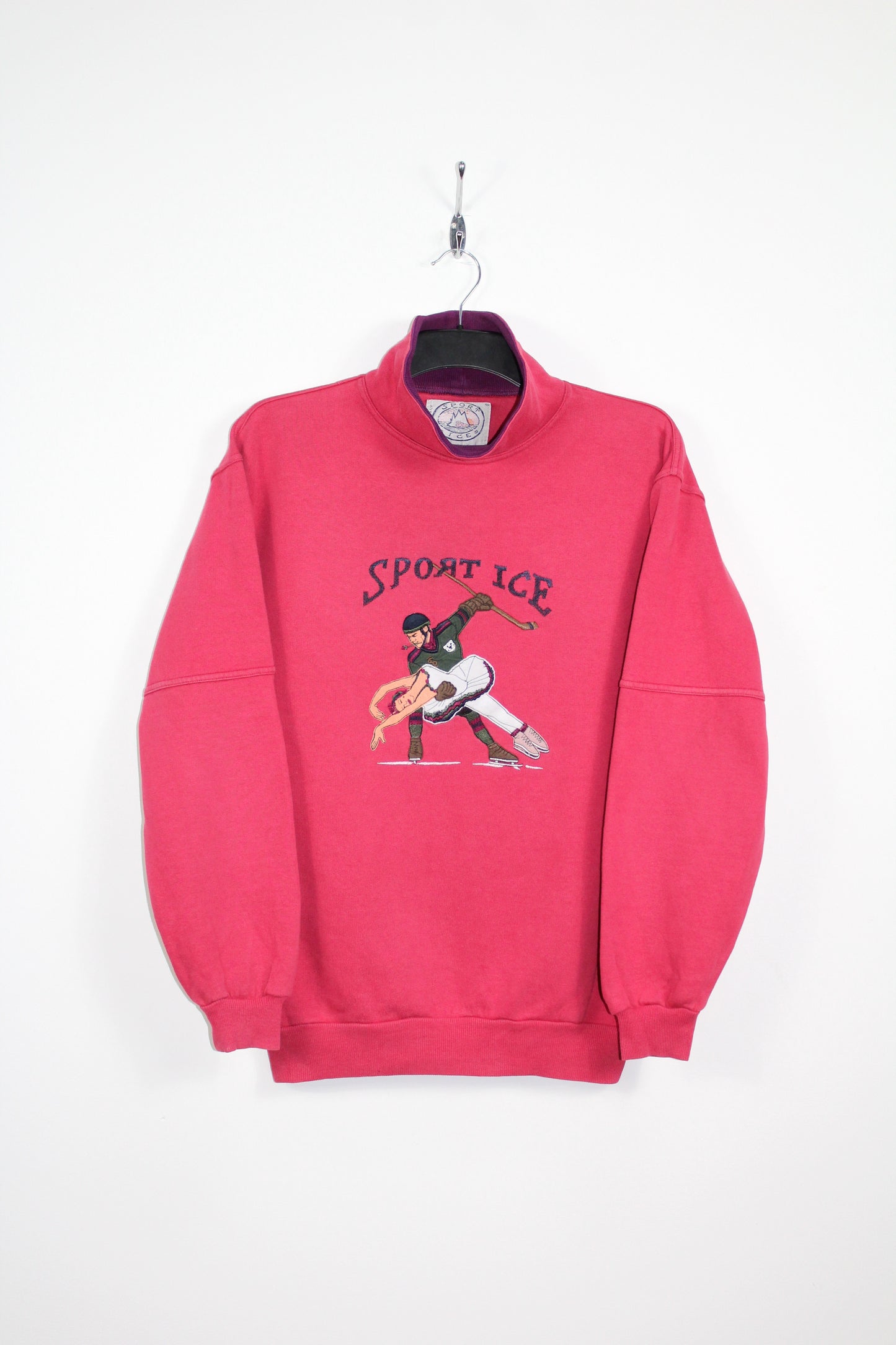 ICEBERG SPORT ICE 80'S VINTAGE EMBROIDERED FIGURE ICE SKATING SCENE SWEATSHIRT SMALL