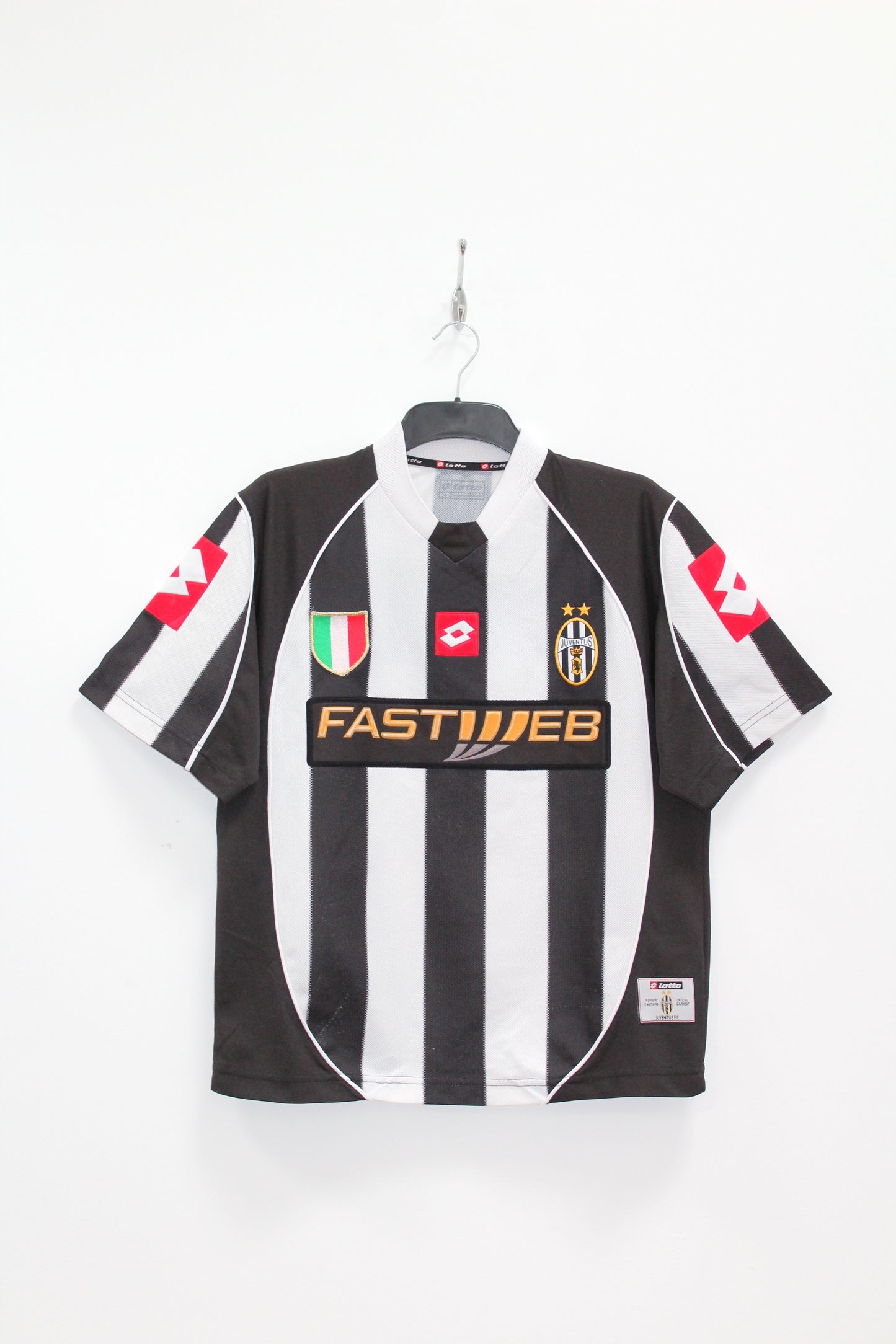 JUVENTUS 2002-03 VINTAGE LOTTO HOME FOOTBALL SHIRT MEDIUM