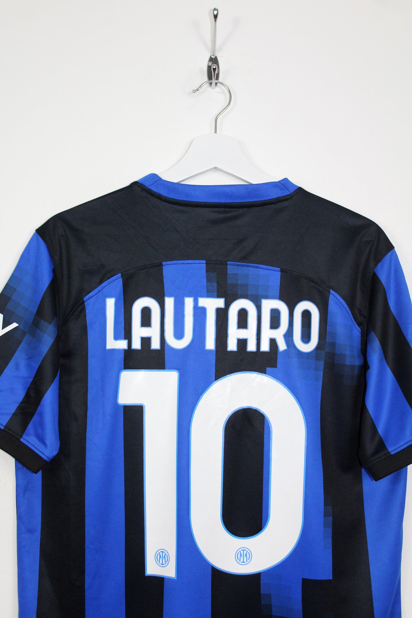INTER MILAN 2023-24 NIKE HOME FOOTBALL SHIRT LAUTARO #10 *MINT* MEDIUM