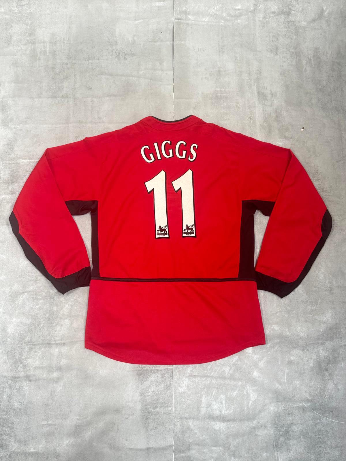 VINTAGE MANCHESTER UNITED 2002-04 NIKE HOME FOOTBALL SHIRT GIGGS #11 SMALL