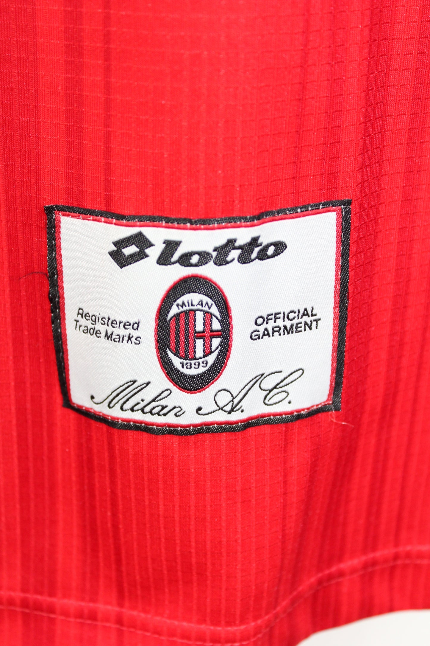 AC MILAN 1997-98 VINTAGE LOTTO FOURTH FOOTBALL SHIRT LARGE