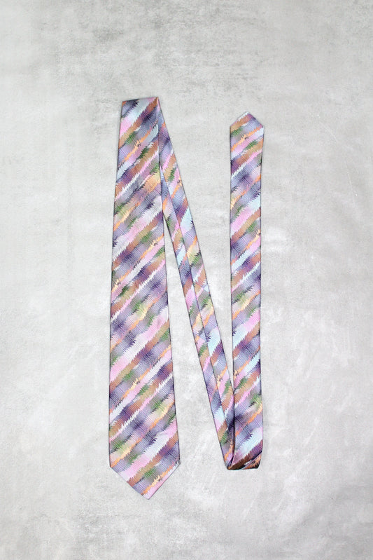 VINTAGE MISSONI MULTICOLORED ZIGZAG PATTERN SILK TIE