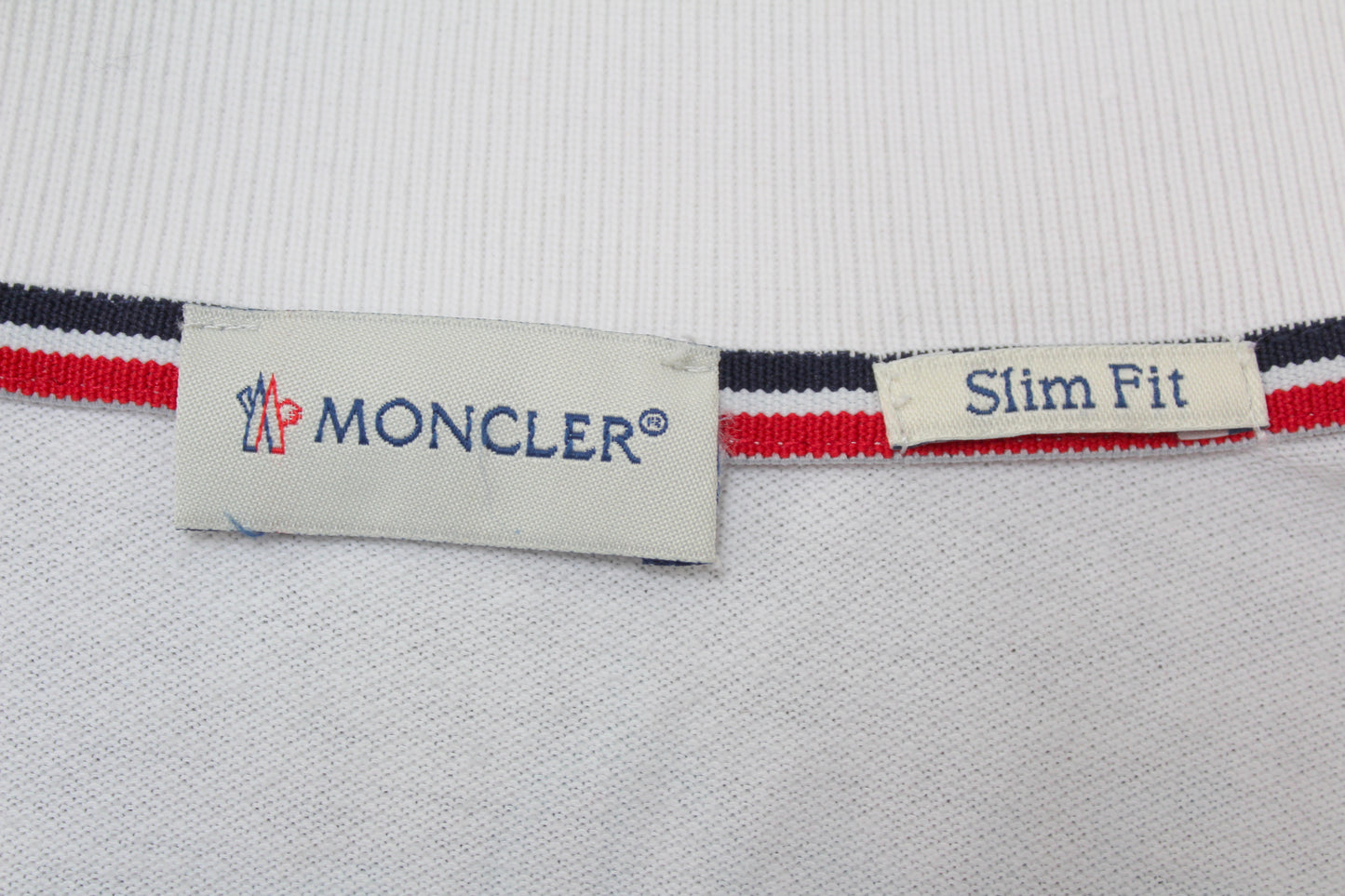 MONCLER EMBROIDERED LOGO LONG SLEEVE SLIM FIT POLO SHIRT MEDIUM