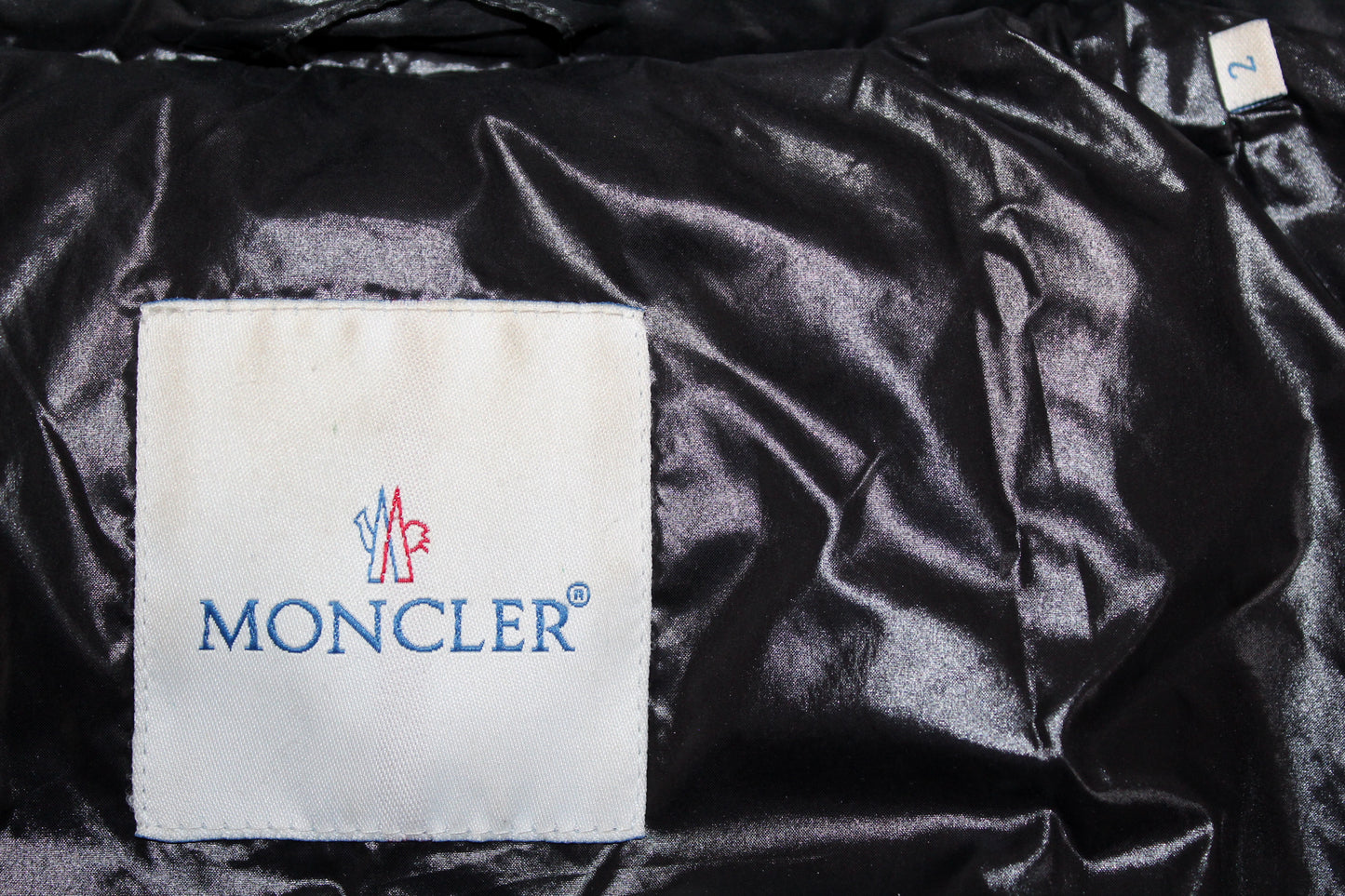 MONCLER PUFFER DOWN JACKET MEDIUM