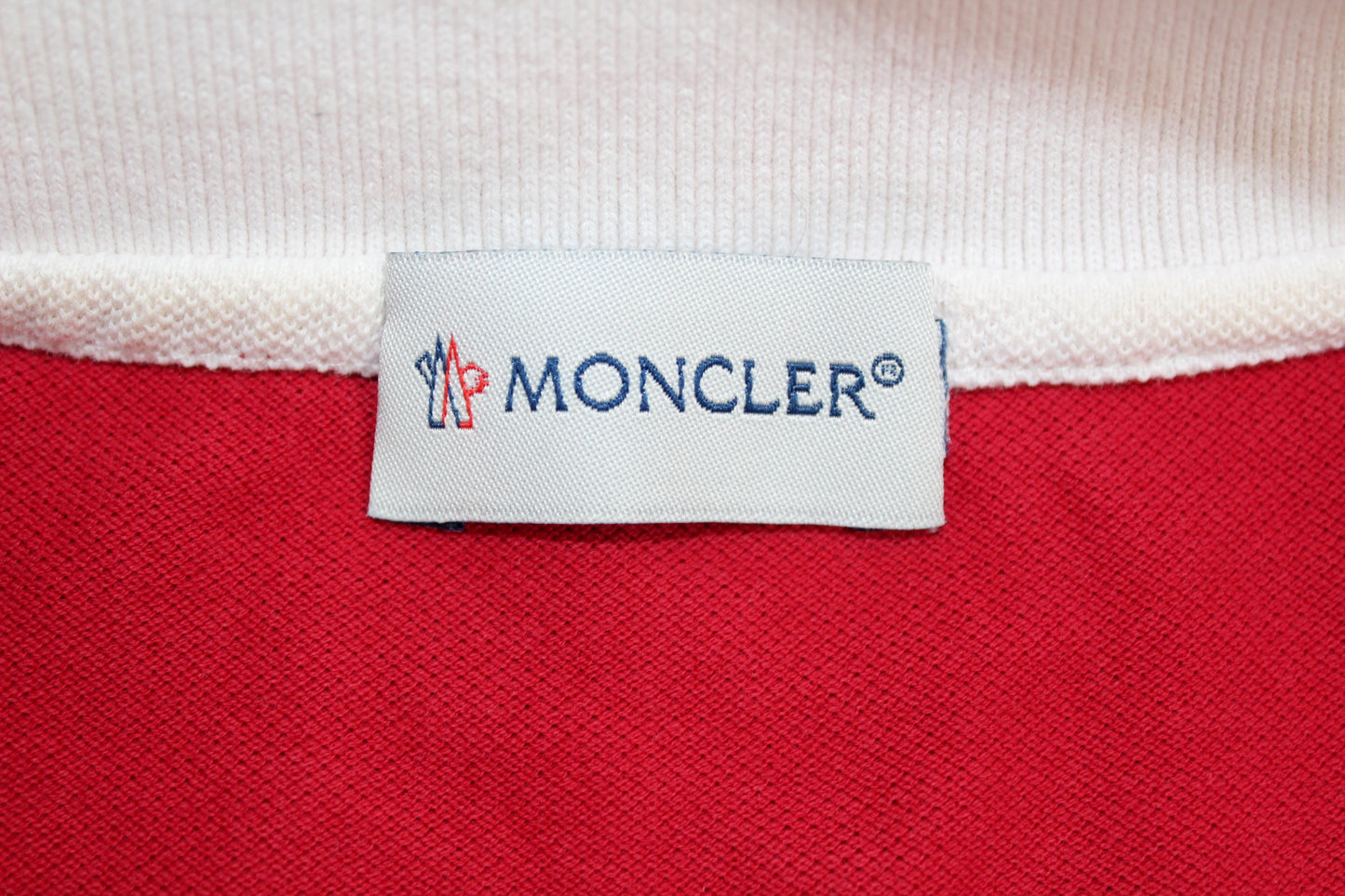 MONCLER EMBROIDERED LOGO SHORT SLEEVE POLO SHIRT LARGE