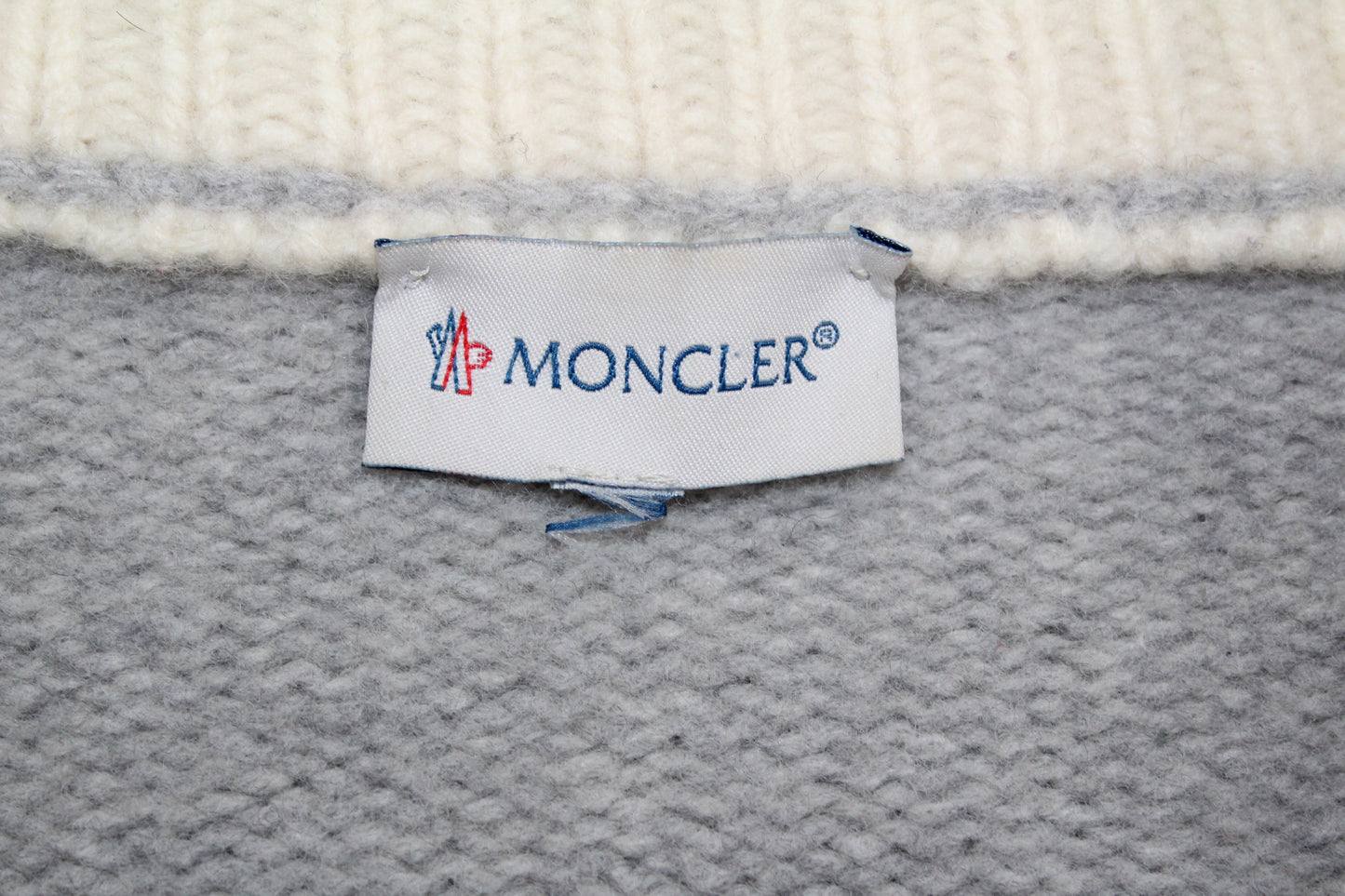 MONCLER EMBROIDERED LOGO ZIP UP WOOL JUMPER MEDIUM