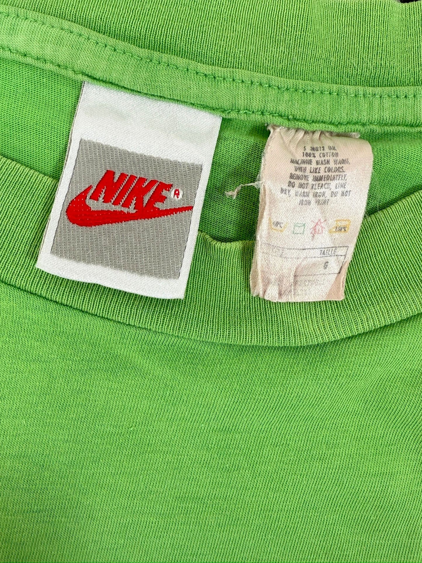 NIKE 80'S VINTAGE ATHLETIC PERFORMANCE GREEN T-SHIRT LARGE
