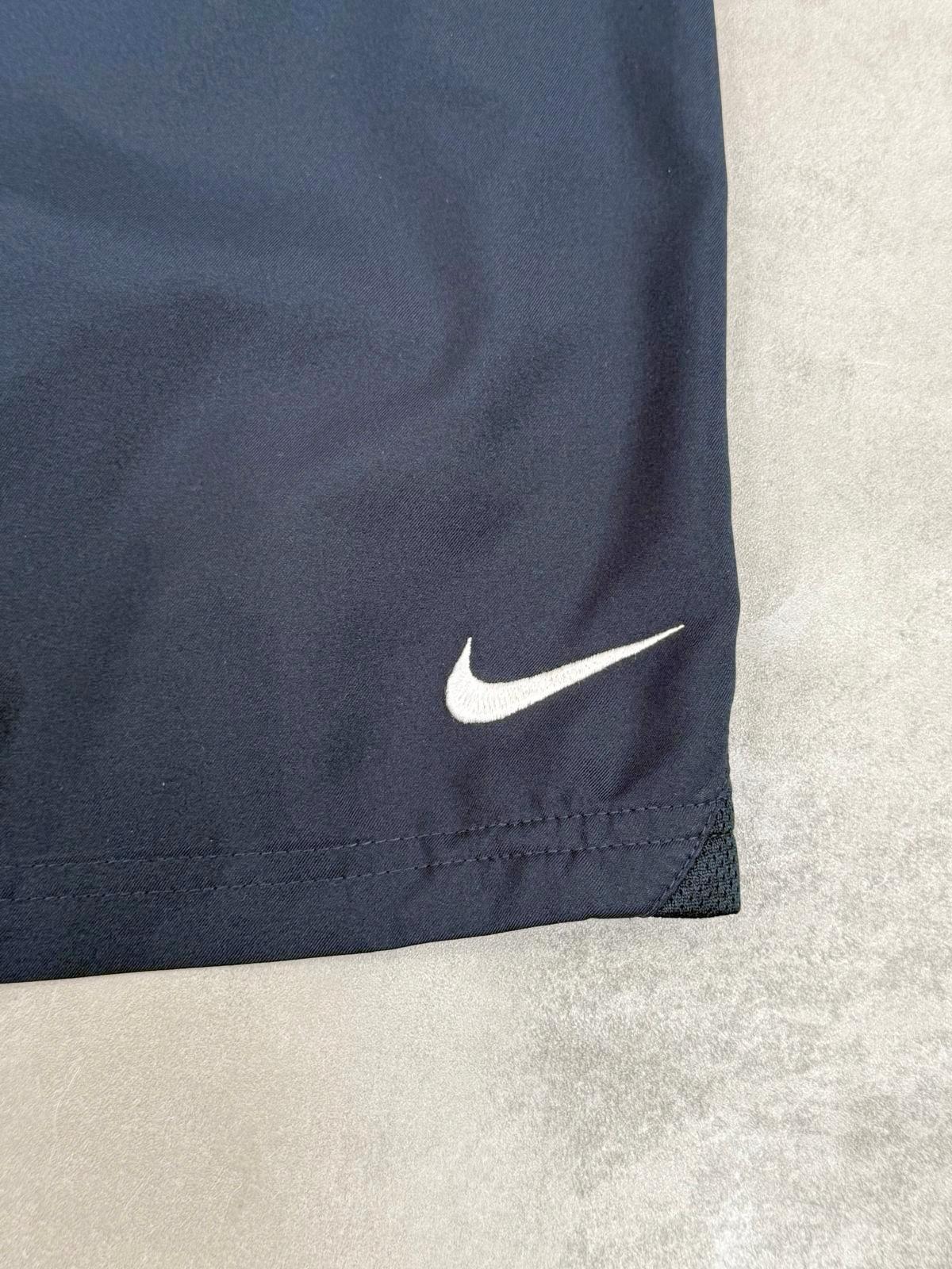 VINTAGE NIKE TOTAL 90 SHORTS MEDIUM