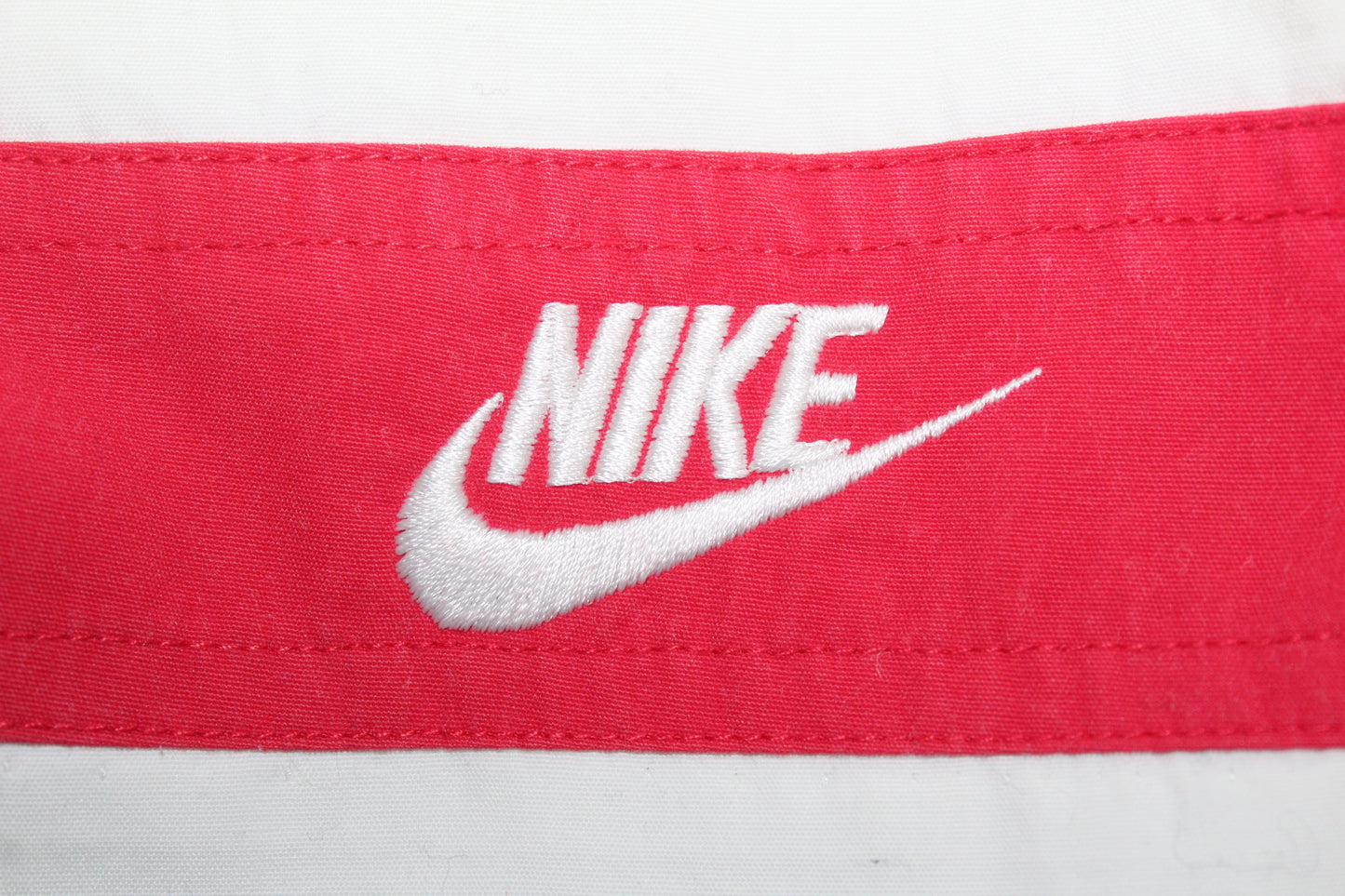 NIKE 90'S VINTAGE JIM COURIER AUSTRALIAN OPEN 1992 TENNIS SHORTS SMALL