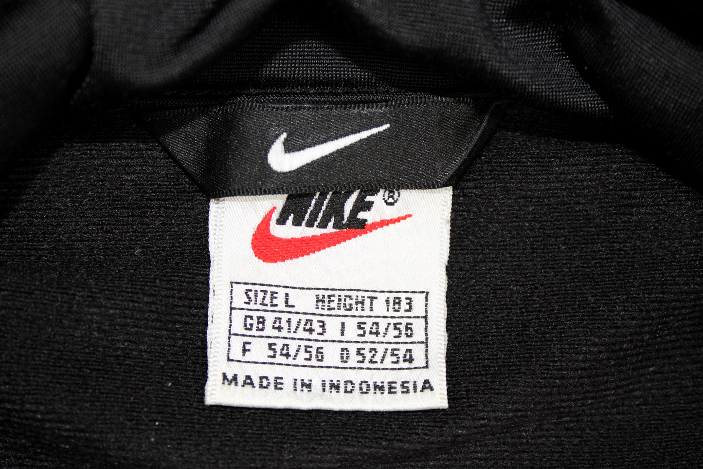 NIKE 90'S VINTAGE TEAM USA TRACKSUIT TOP JACKET LARGE