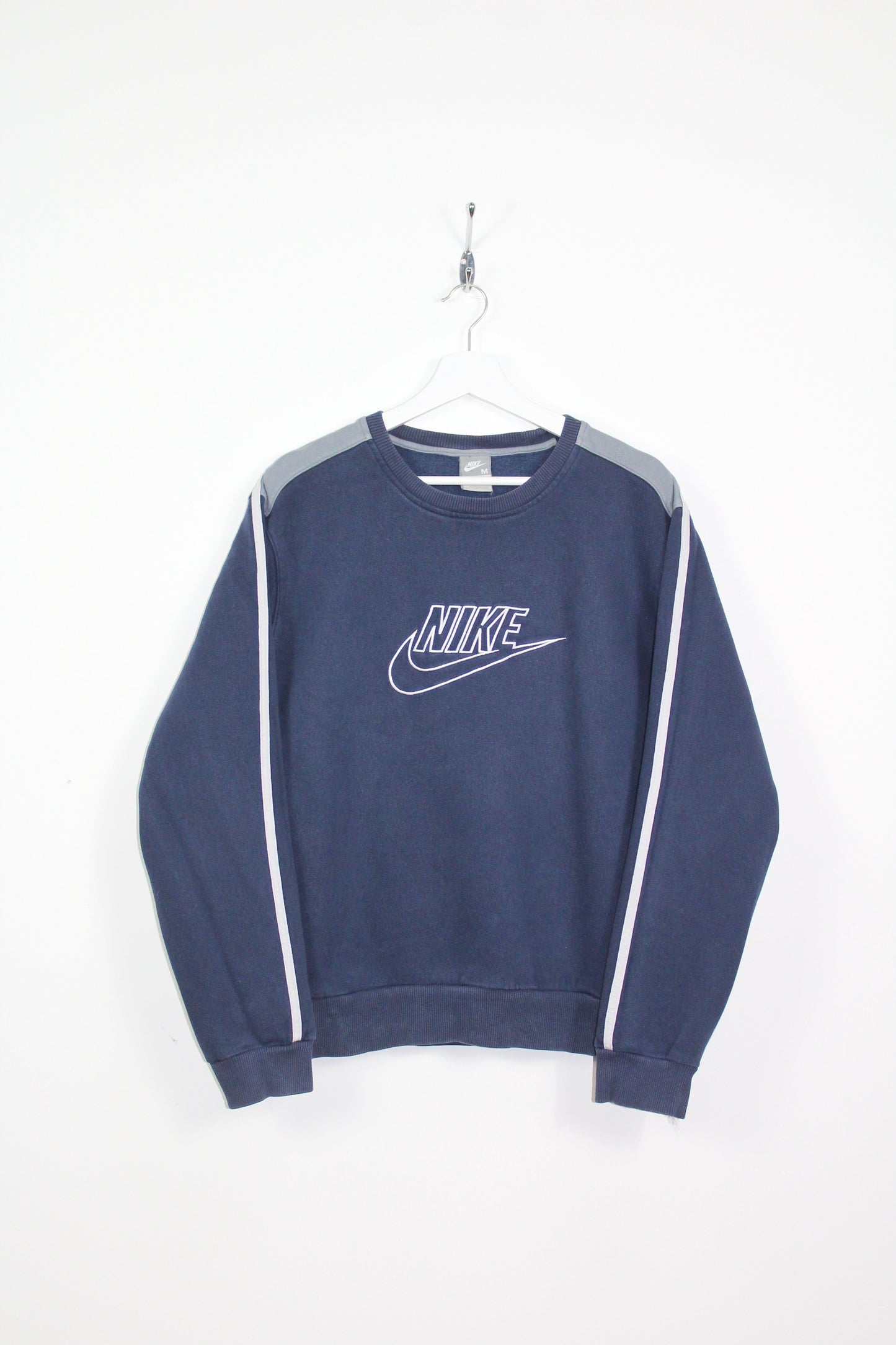 NIKE VINTAGE SWEATSHIRT MEDIUM