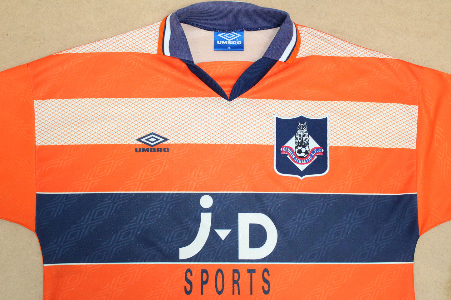 OLDHAM ATHLETIC 1994-1996 VINTAGE UMBRO AWAY FOOTBALL SHIRT XL