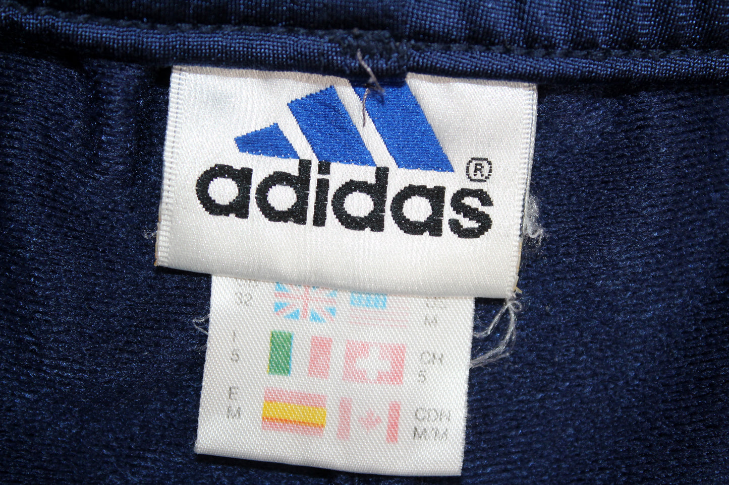 ADIDAS 90'S VINTAGE POPPERS SHORTS D5 MEDIUM