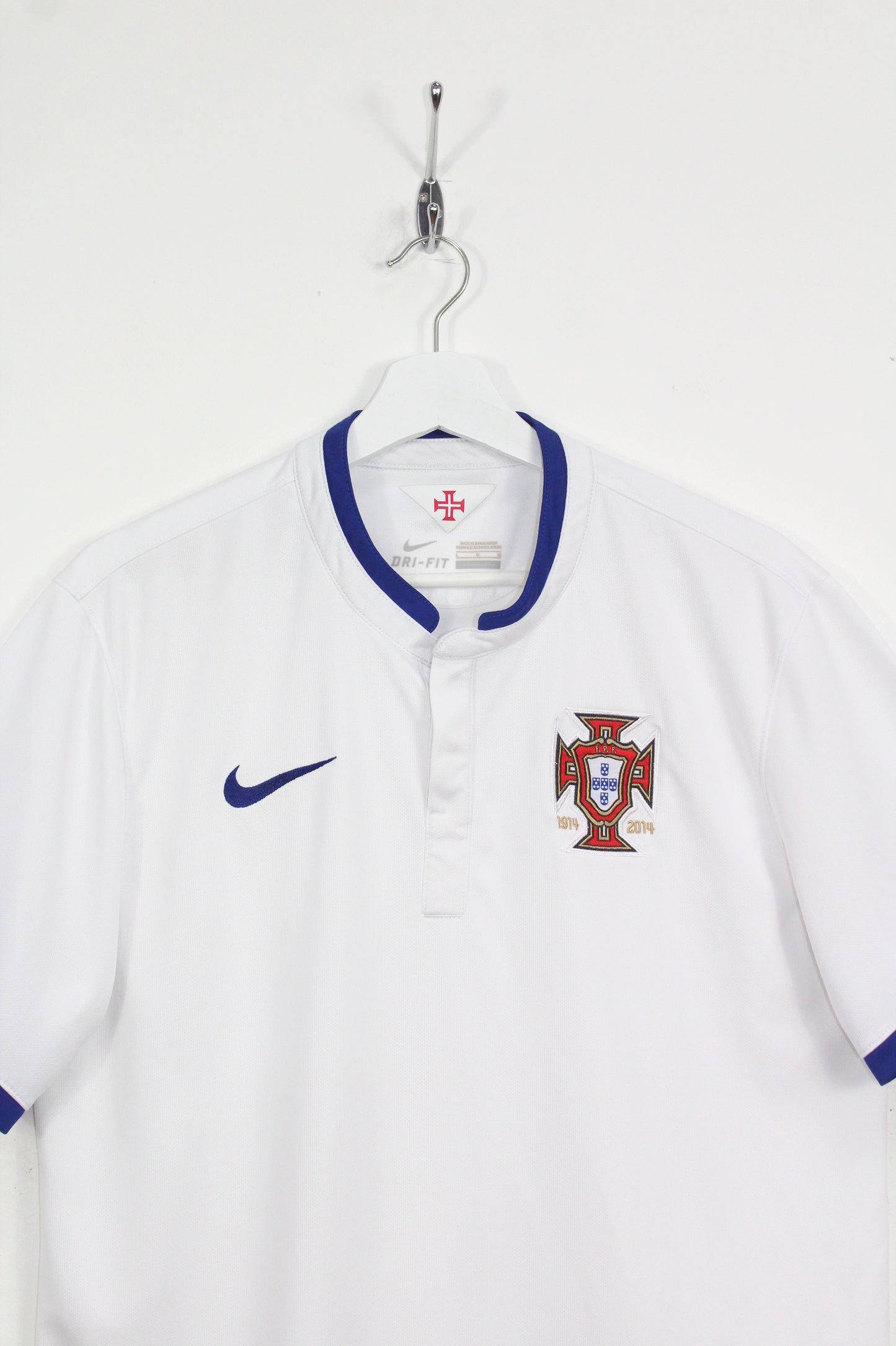 PORTUGAL WORLD CUP 2014 NIKE AWAY FOOTBALL SHIRT LARGE