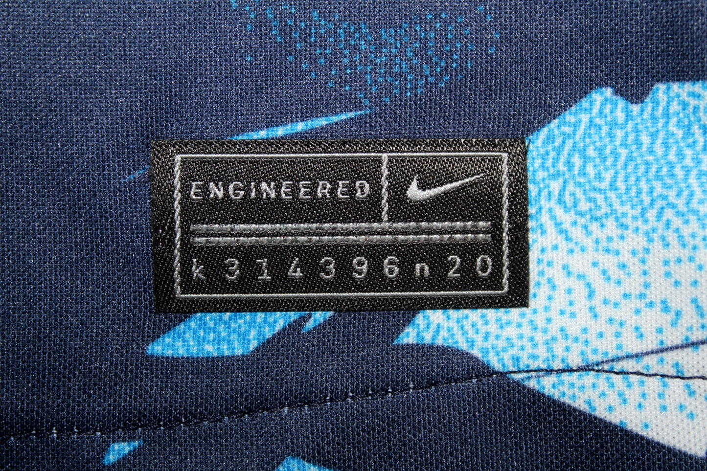 NIKE RB LEIPZIG THIRD FOOTBALL SHIRT MEDIUM