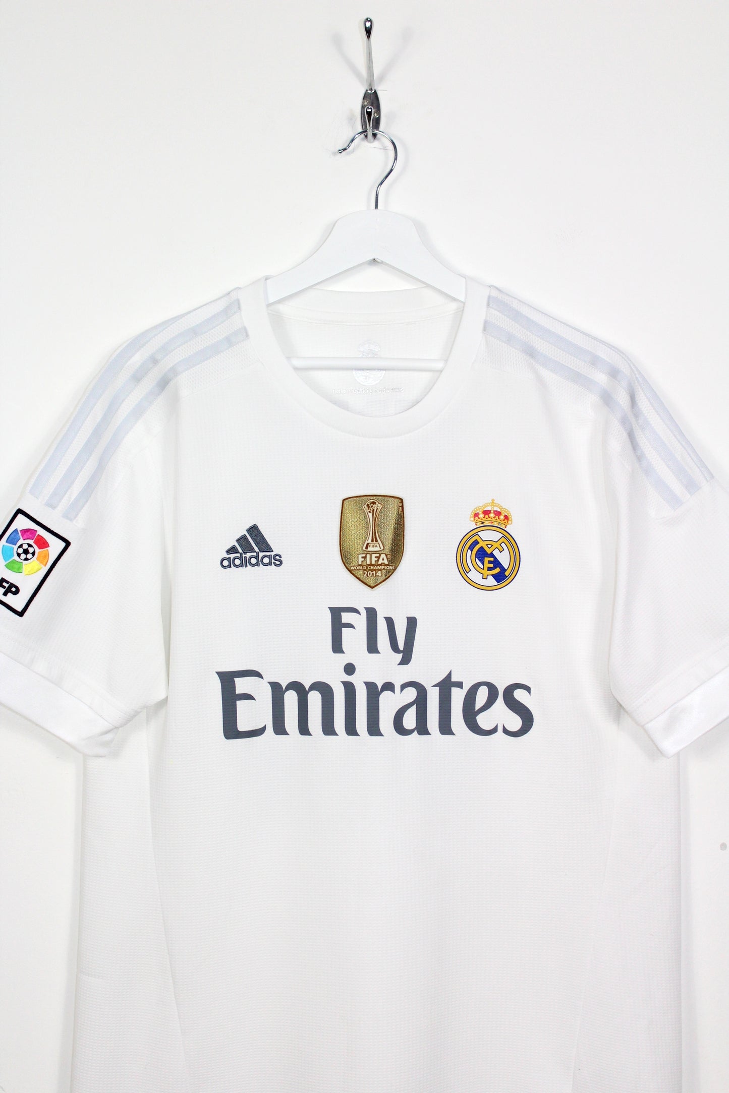 REAL MADRID 2015-16 ADIDAS HOME FOOTBALL SHIRT MODRIC #19 LARGE