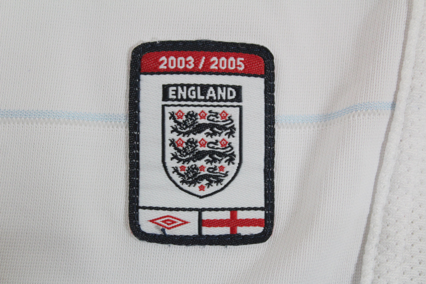 ENGLAND 2003-05 UMBRO HOME FOOTBALL SHIRT MEDIUM