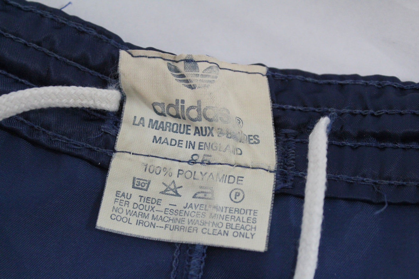 ADIDAS FIRST 70'S VINTAGE SHINY RUNNING SPRINTER NYLON SHORTS MEDIUM