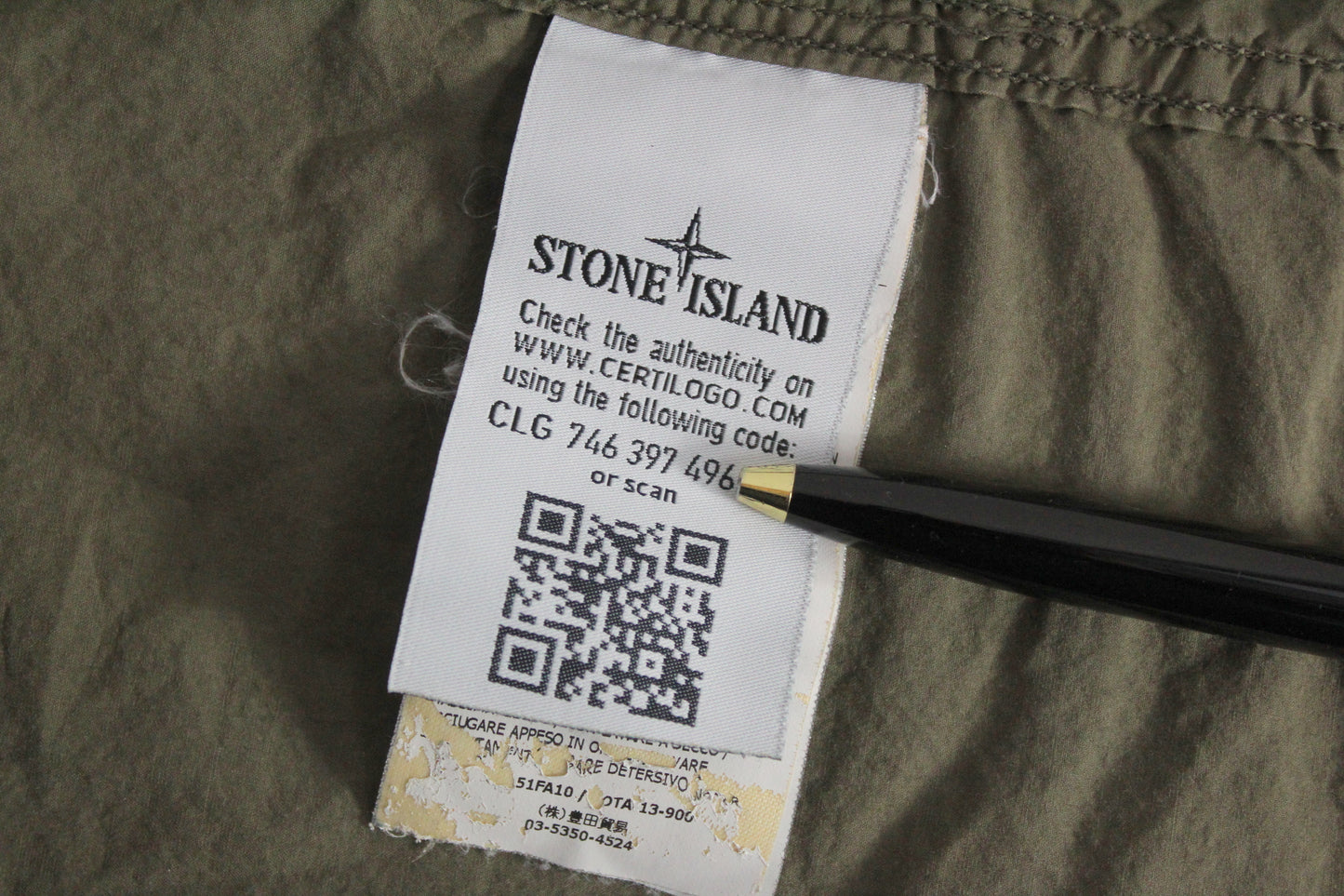 VINTAGE STONE ISLAND SPELL OUT SHORT SLEEVE BUTTON DOWN SHIRT LARGE