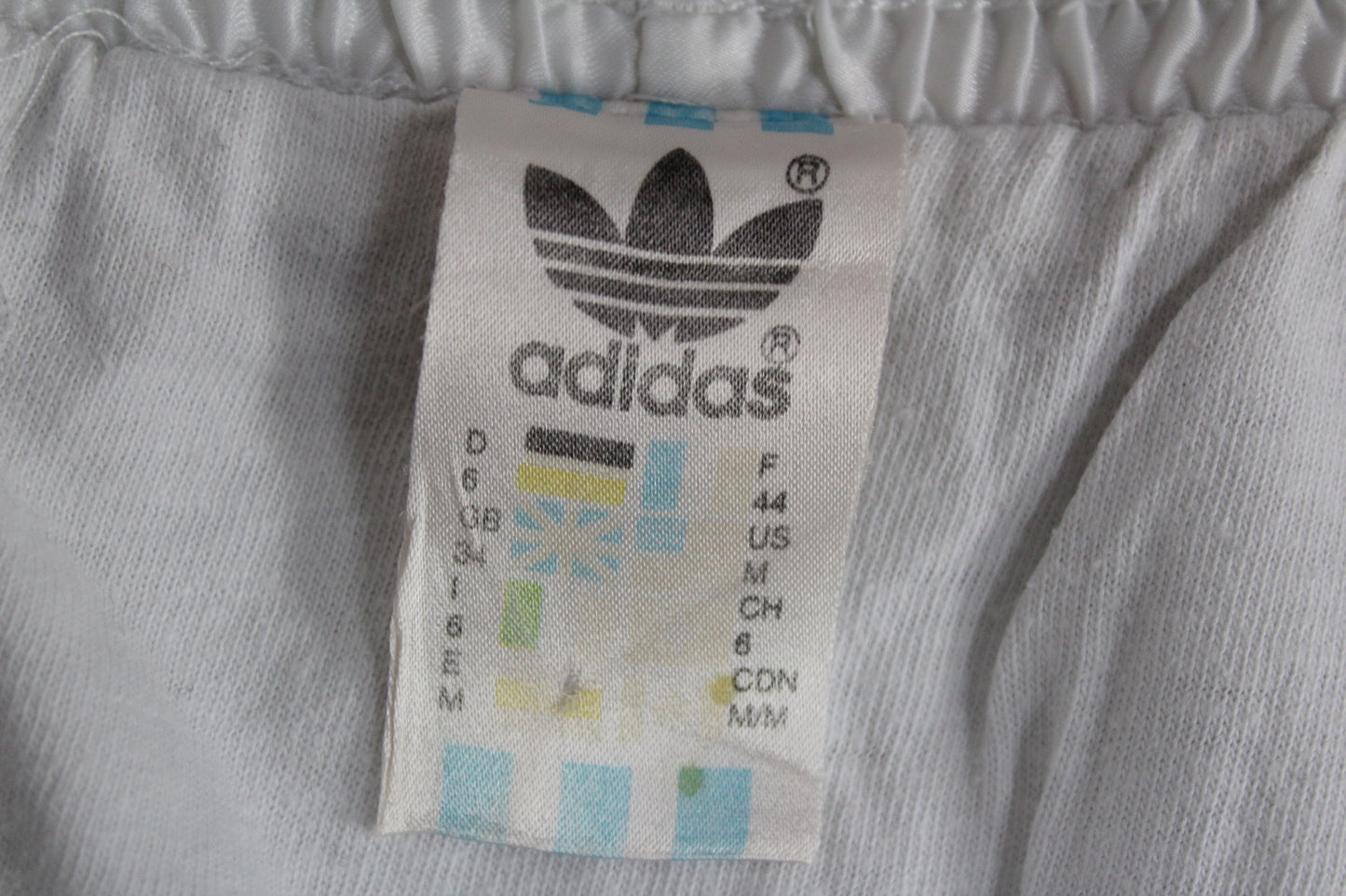 ADIDAS 80'S VINTAGE SHINY RUNNING SPRINTER NYLON SHORTS D6 LARGE