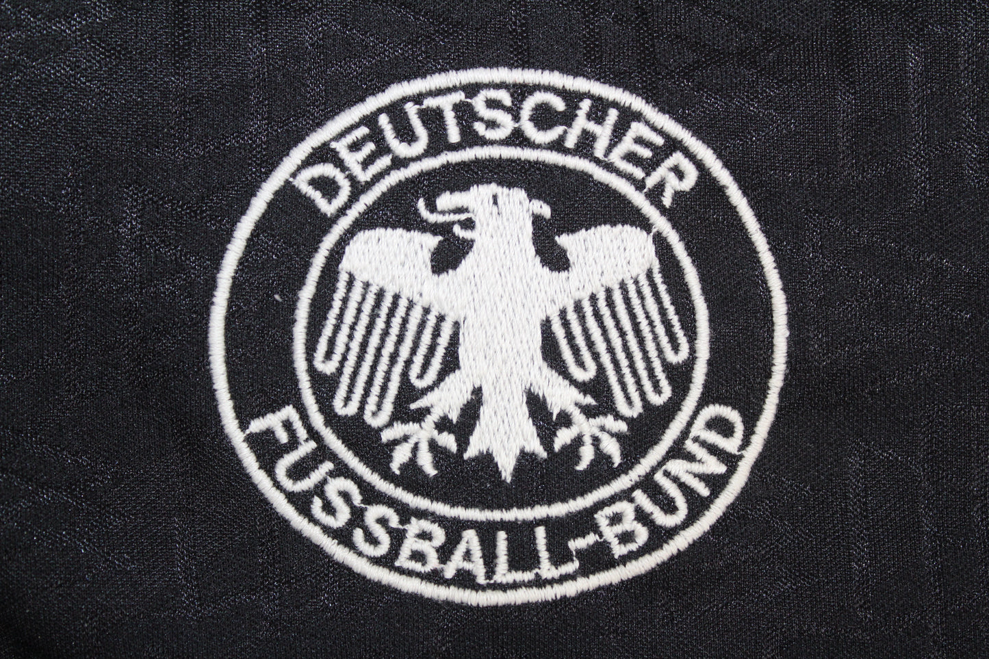 ADIDAS VINTAGE GERMANY WORLD CUP 1994 HOME FOOTBALL SHORTS XL