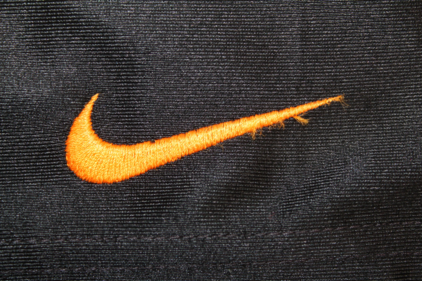 NIKE 90'S VINTAGE BASKETBALL SHORTS MEDIUM
