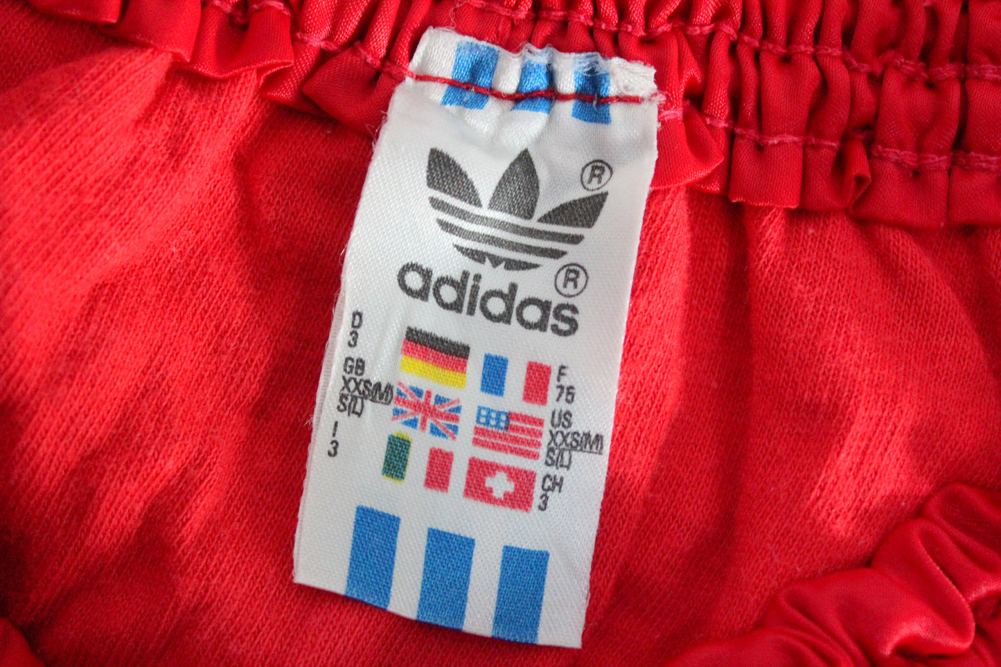 ADIDAS FIRST 80'S VINTAGE SHINY RUNNING SPRINTER NYLON SHORTS D3 SMALL