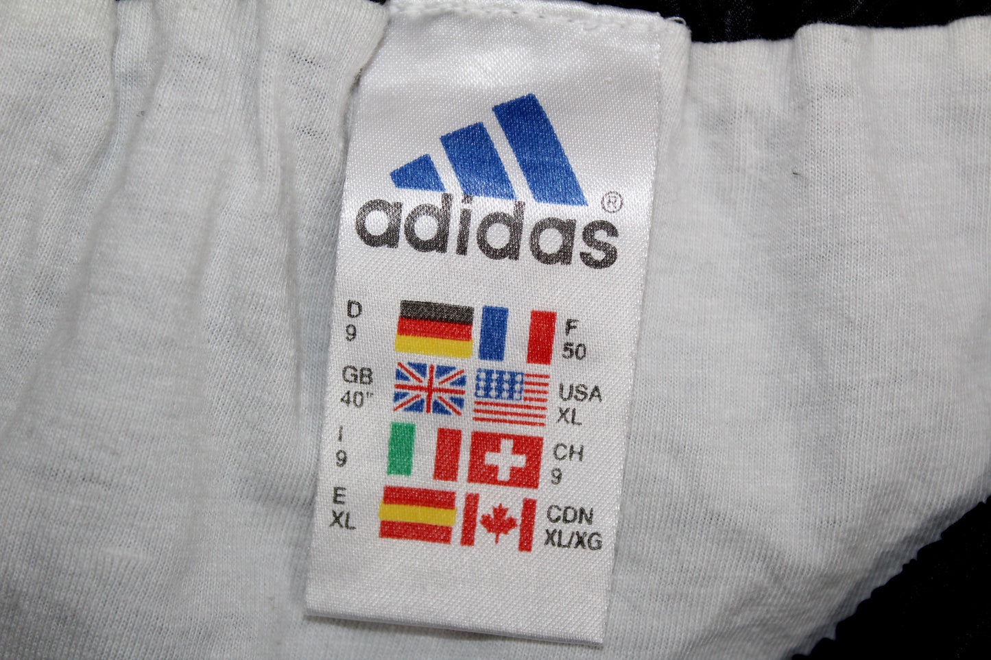 ADIDAS 90'S VINTAGE SHINY RUNNING SPRINTER NYLON SHORTS D9 XL