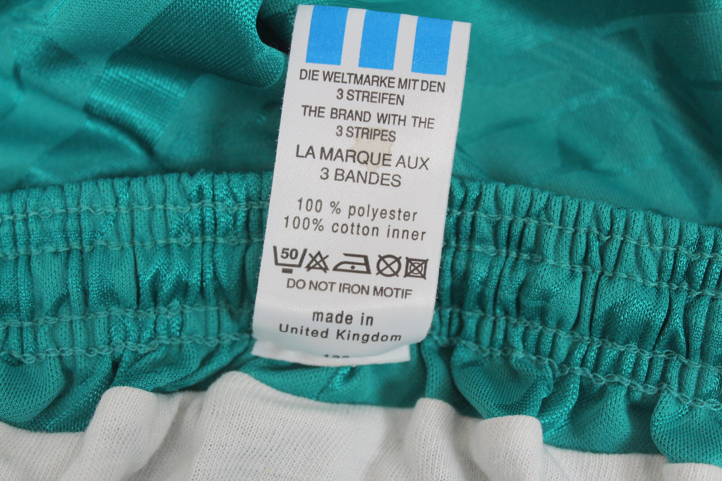 ADIDAS 90'S VINTAGE TEMPLATE FOOTBALL SHORTS XL