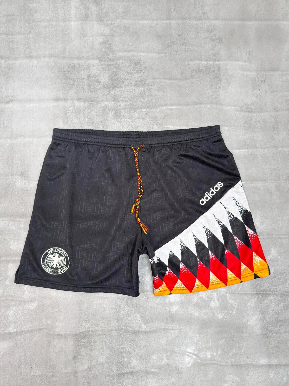 ADIDAS VINTAGE GERMANY WORLD CUP 1994 HOME FOOTBALL SHORTS XL