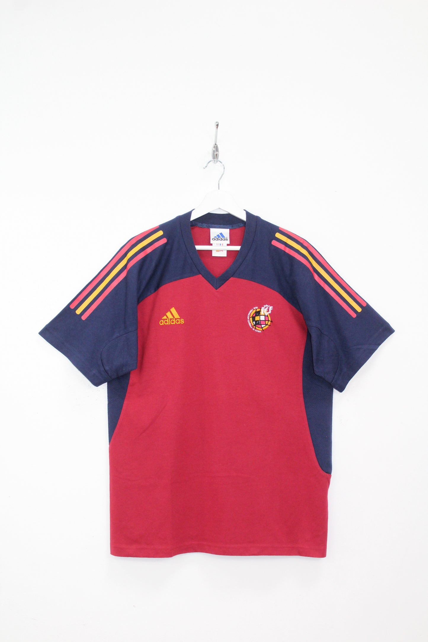 VINTAGE SPAIN WORLD CUP 2002 ADIDAS TRAINING FOOTBALL SHIRT MEDIUM