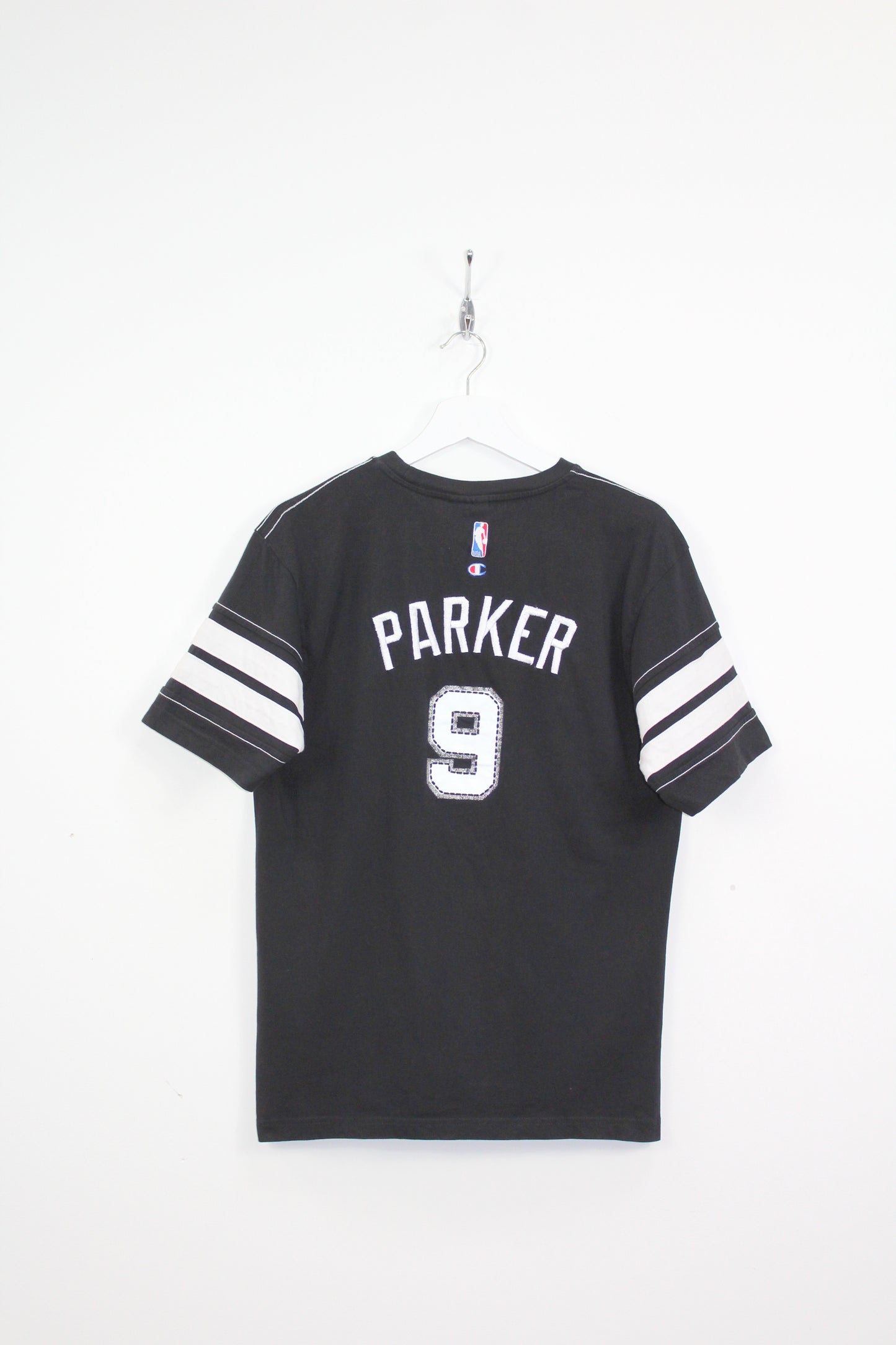 CHAMPION VINTAGE SAN ANTONIO SPURS #9 PARKER NBA T-SHIRT LARGE