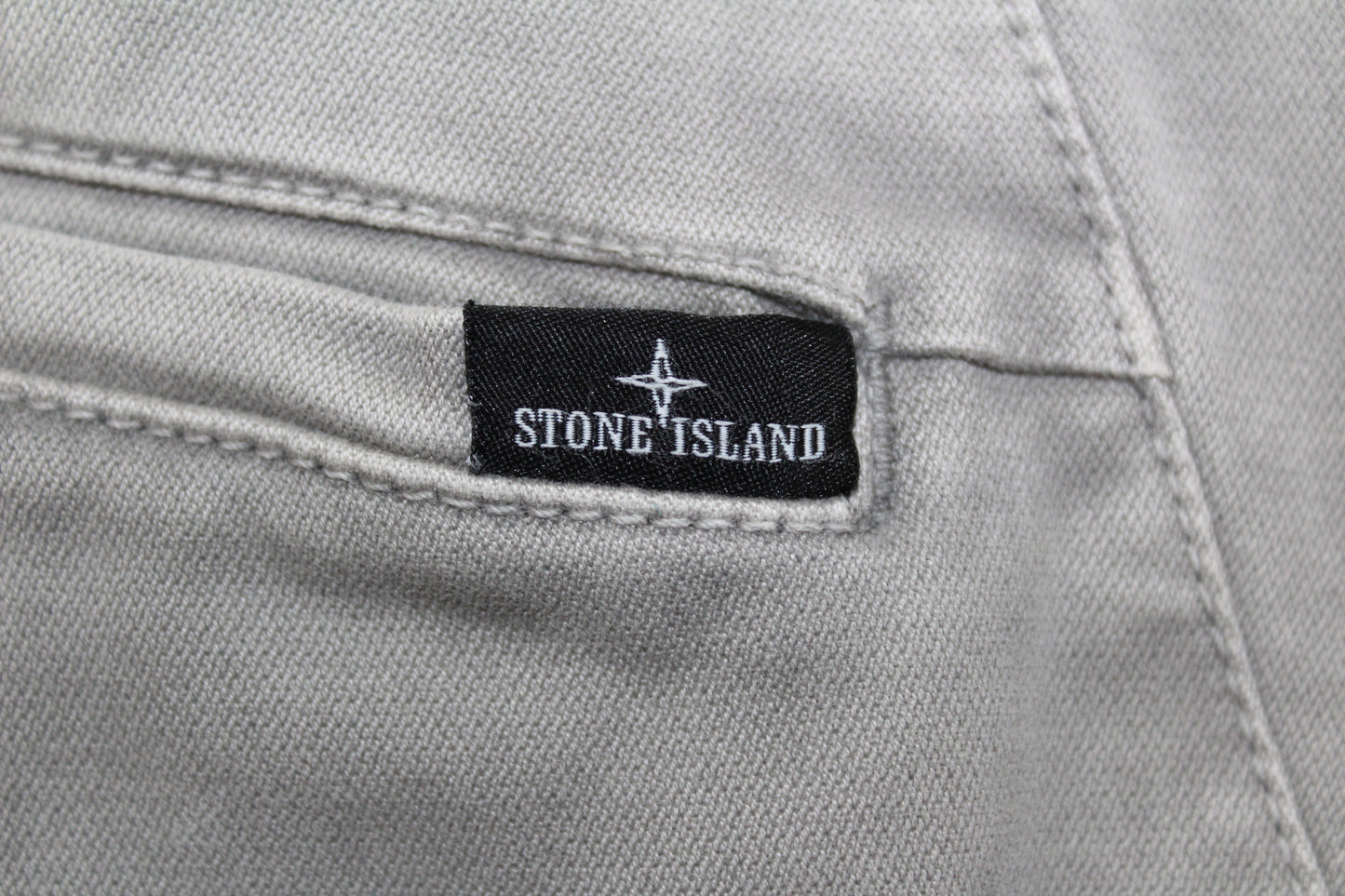 STONE ISLAND STRAIGHT LEG TROUSERS W 32" x L 32"