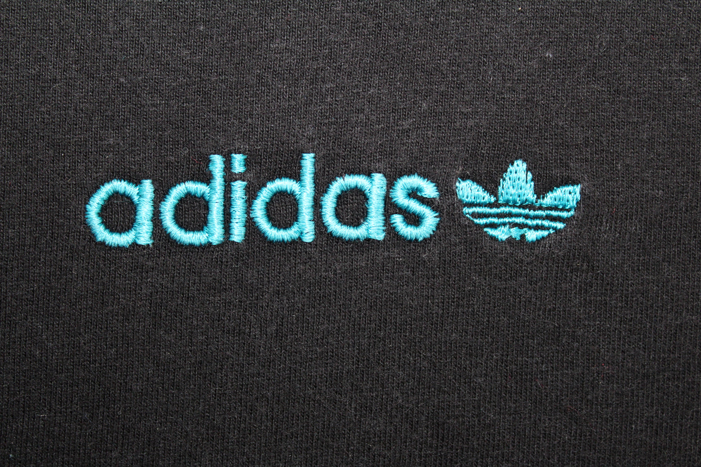 ADIDAS 90'S VINTAGE T-SHIRT D6 LARGE