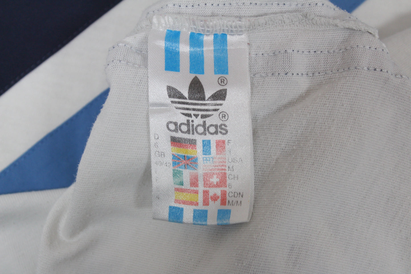 ADIDAS 90'S VINTAGE T-SHIRT D6 LARGE