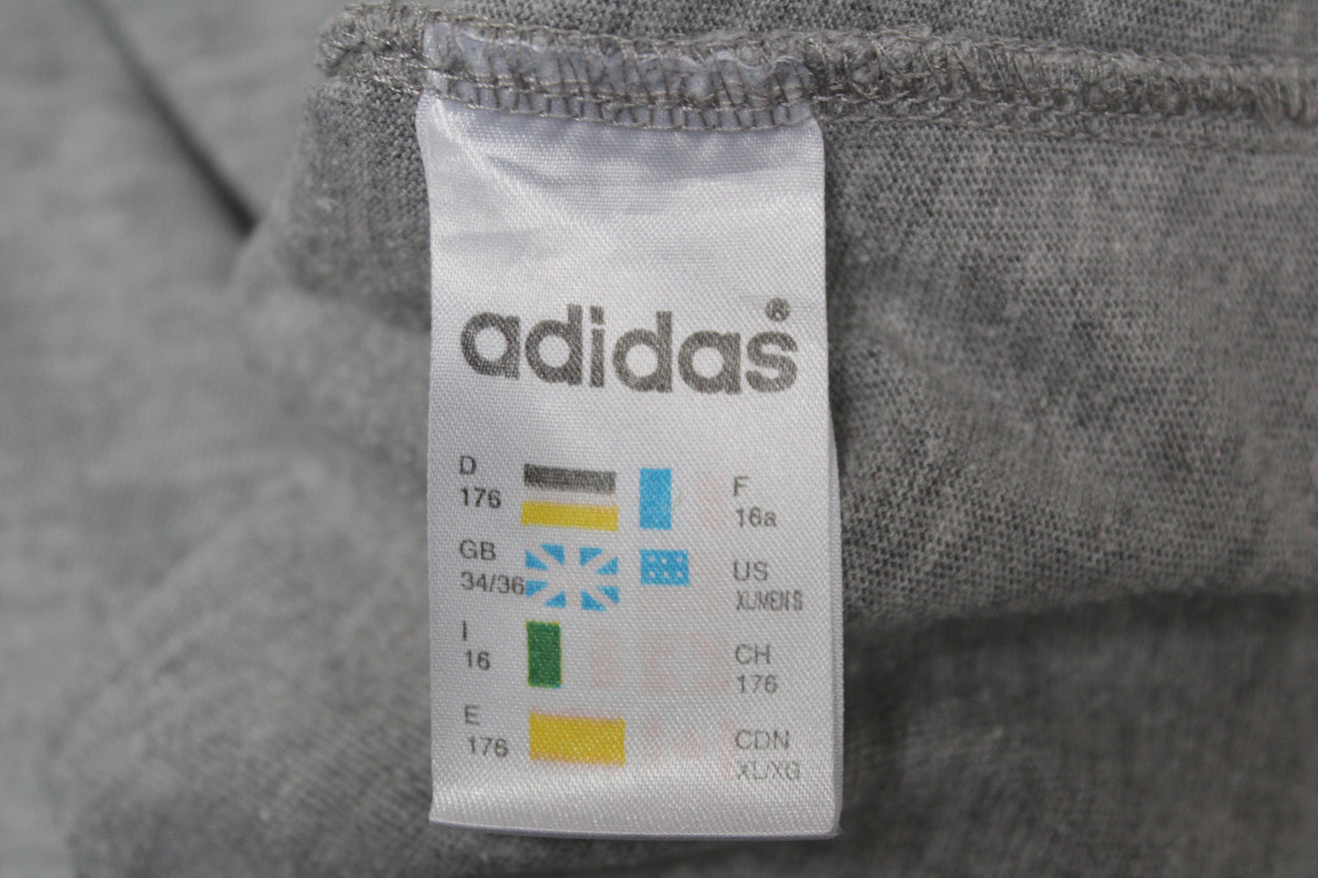 ADIDAS 90'S VINTAGE EUROPA T-SHIRT MEDIUM