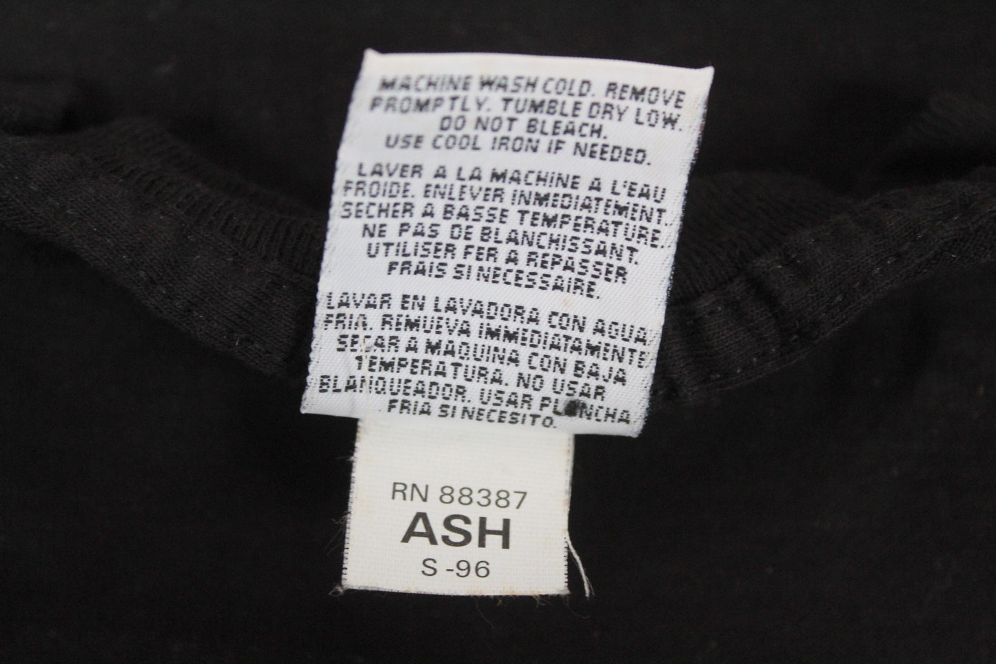 ADIDAS 90'S VINTAGE GRAPHIC T-SHIRT MEDIUM
