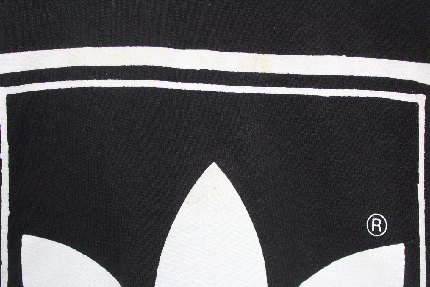 ADIDAS 90'S VINTAGE GRAPHIC T-SHIRT MEDIUM