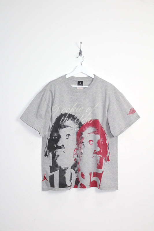 VINTAGE NIKE JORDAN ROOKIE OF THE YEAR 1985 T-SHIRT
