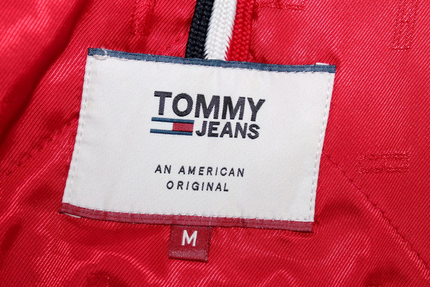 TOMMY JEANS NEW YORK VARSITY JACKET MEDIUM