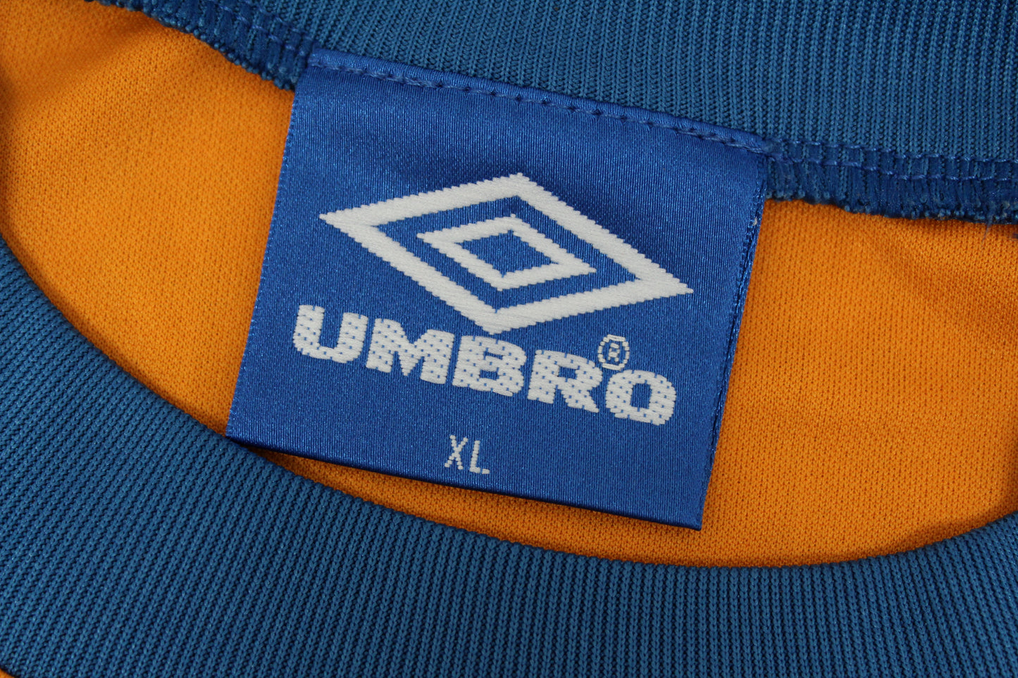 UMBRO 90'S VINTAGE TEMPLATE TRAINING FOOTBALL SHIRT XL