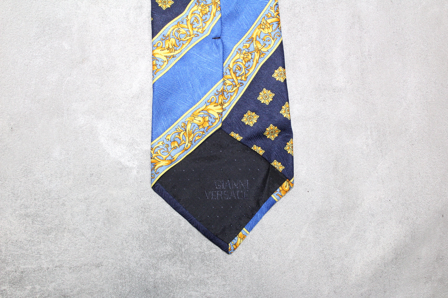 VINTAGE GIANNI VERSACE BAROQUE PATTERN SILK TIE